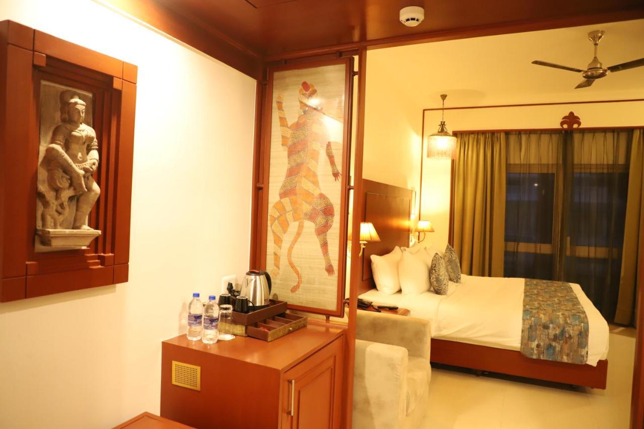 Hotel Chandela Khajurāho Exterior foto