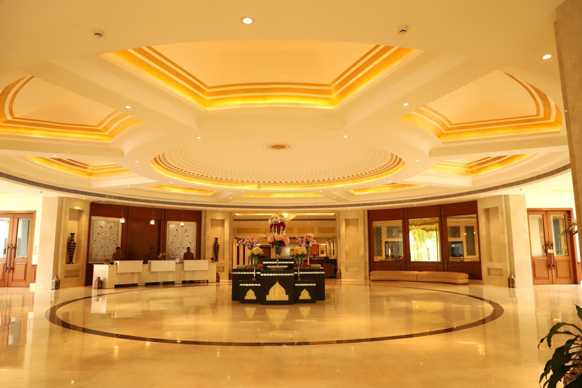 Hotel Chandela Khajurāho Exterior foto